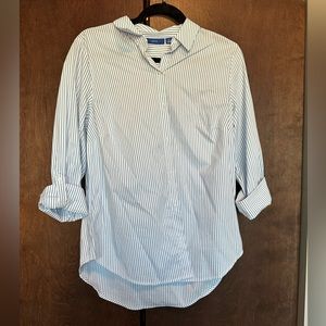Apt. 9 Blue Pinstripe Button Down Women’s Top